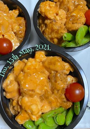 鶏からマヨ丼弁当(ケイジャンスナップ)-レシピのメイン写真