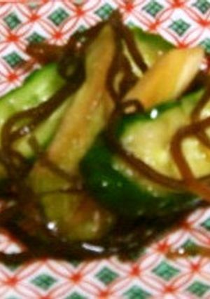 材料三つだけ！きゅうりとセロリのこぶ漬け-レシピのメイン写真