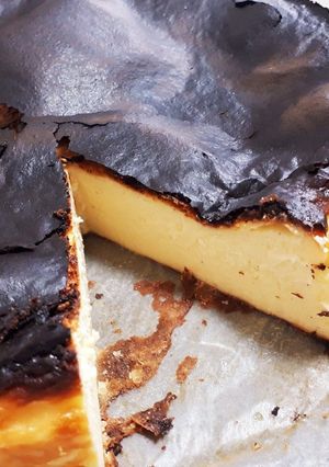 簡単材料使い切りのバスクチーズケーキ-レシピのメイン写真