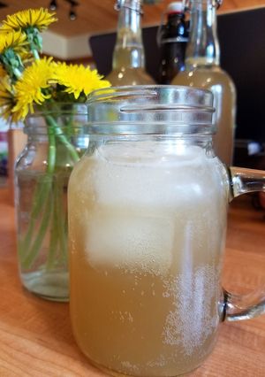 タンポポの花でできる、自然発酵ソーダ-レシピのメイン写真