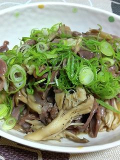 砂ずりのアヒージョ風☆舞茸炒め-レシピのメイン写真