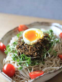 さっぱりヘルシー! モズクのサラダ蕎麦-レシピのメイン写真