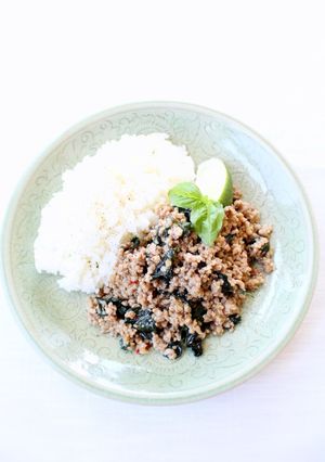 簡単美味しい【タイ風そぼろごはん】バジル-レシピのメイン写真