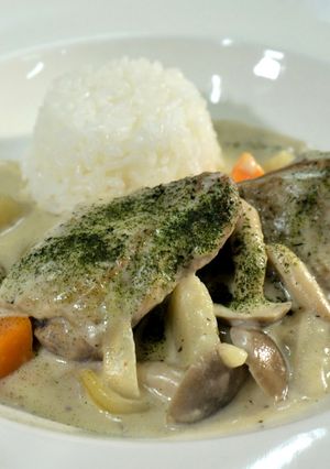 大和肉鶏のクリームシチュー~大和茶風味~-レシピのメイン写真