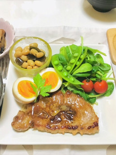 ガリバタ醤油で豚ロースステーキ夕飯献立-レシピのメイン写真