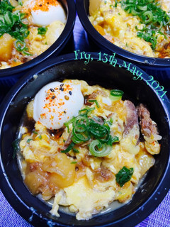 肉じゃが綴じ丼弁当-レシピのメイン写真