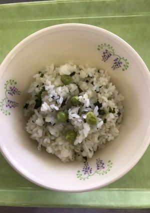 グリンピース入りわかめごはん-レシピのメイン写真