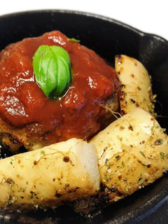 簡単♡かさ増しハンバーグ 玉ねぎそのまま-レシピのメイン写真
