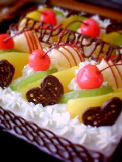 誕生日のデコレーションケーキ♥-レシピのメイン写真