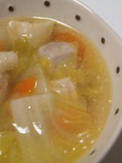 鶏もも肉と白菜のうまみたっぷりスープ-レシピのメイン写真