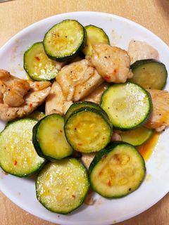 鶏むね肉とズッキーニの豆板醤炒め-レシピのメイン写真
