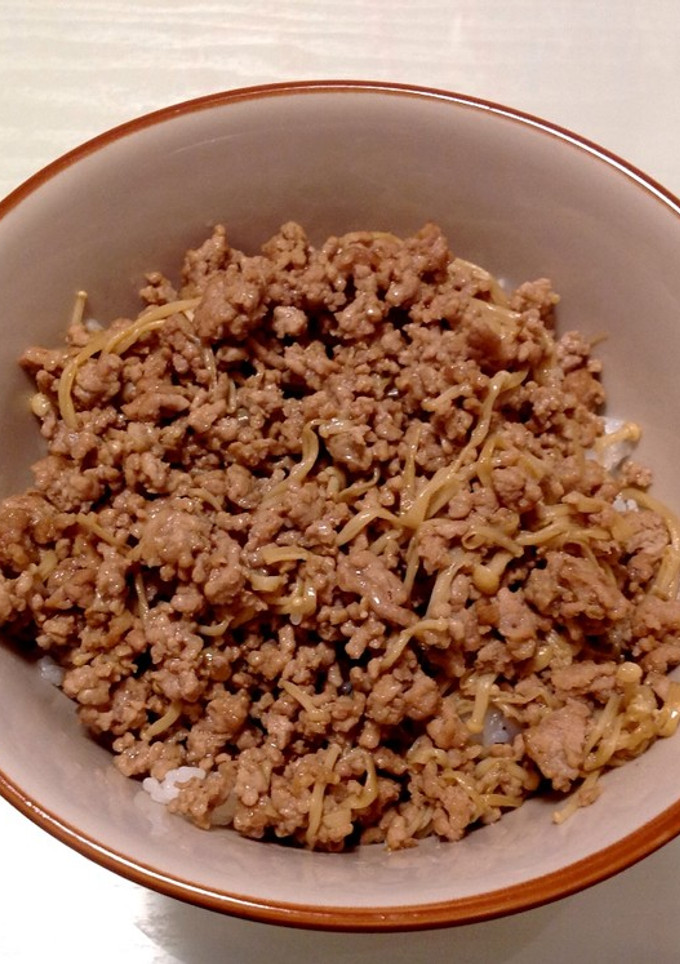 えのきと豚肉のそぼろ丼-レシピのメイン写真