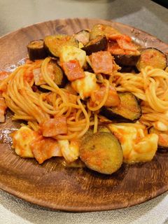 ナスとモッツァレラのトマトパスタ-レシピのメイン写真