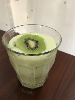 簡単♪☆ キューイフルーツシェイク♪-レシピのメイン写真
