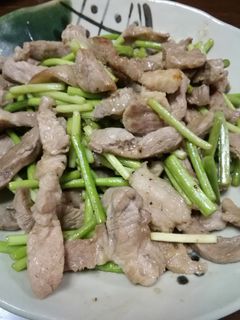 豚肉とニンニクの芽のオイスターソース炒め-レシピのメイン写真