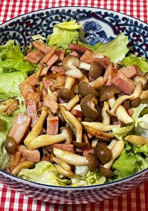 シメジとベーコンのホットサラダ-レシピのメイン写真