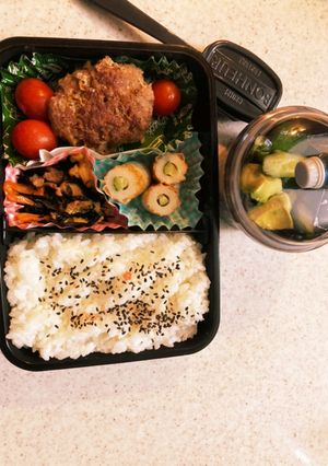 アボカドサラダ付き高校生男子弁当-レシピのメイン写真