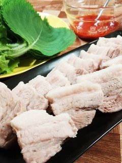 レンジで簡単❤韓国の茹で豚「ポッサム」-レシピのメイン写真