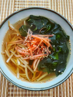 もやしとワカメと紅生姜のスープ-レシピのメイン写真
