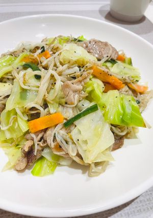 水っぽくならない⭐︎絞りもやし野菜炒め-レシピのメイン写真