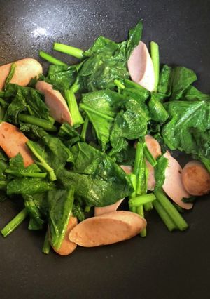 青菜と魚肉ソーセージの簡単炒め-レシピのメイン写真
