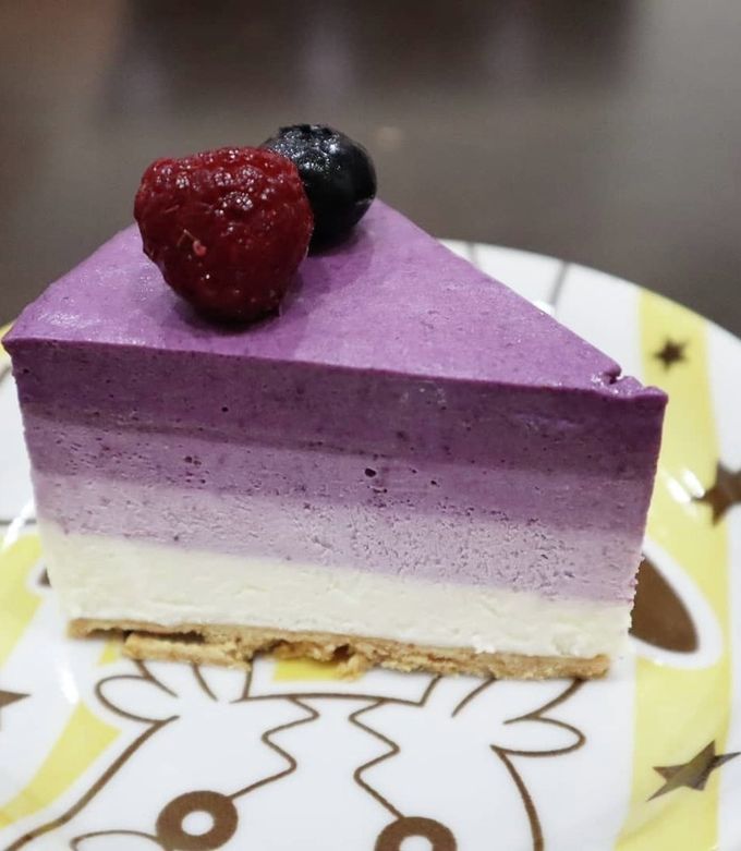 ブルーベリーのレアチーズケーキ by みなちょこら 【クックパッド