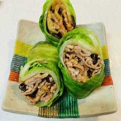 รูปของ 巻き巻き！豚キムレタス巻き！