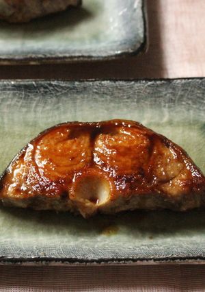 ワンパン♪まぐろテールのバタポンステーキ-レシピのメイン写真