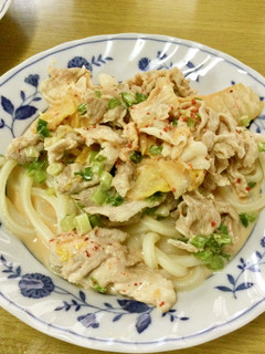 冷た〜い!ぶっかけ豚キムチマヨうどん-レシピのメイン写真