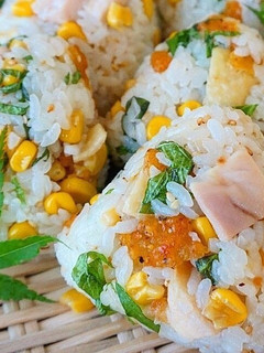 やみつき!フライドチキンおにぎり-レシピのメイン写真