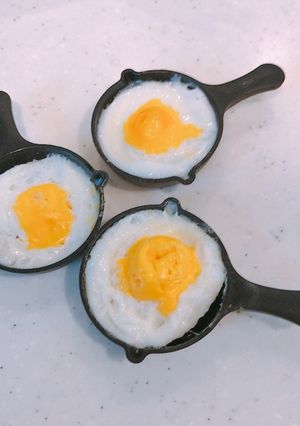 お弁当に、シリコンスキレットの目玉焼き-レシピのメイン写真