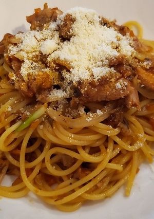 イワシの味噌煮缶とトマトソースのパスタ-レシピのメイン写真