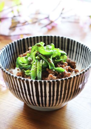 ピーマンの肉味噌丼-レシピのメイン写真