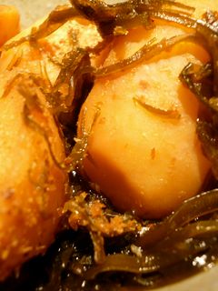 麺つゆで☆里芋の煮っころがしwith昆布-レシピのメイン写真