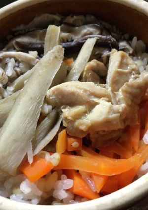 おぎのやの釜de鷄ごぼう炊き込みご飯☆-レシピのメイン写真