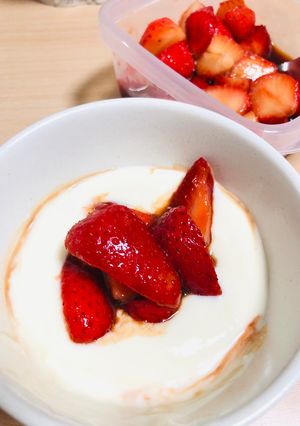 クセになる美味しさ 苺のバルサミコ酢和え-レシピのメイン写真