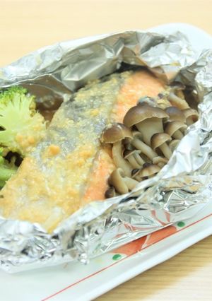 鮭のホイル包み焼き（甘みそだれ黄金比）-レシピのメイン写真