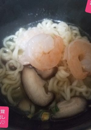 美味♡えび&椎茸の白だしらーめん♡-レシピのメイン写真