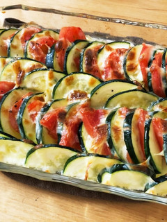 シンプル!ズッキーニとトマトのチーズ焼き-レシピのメイン写真