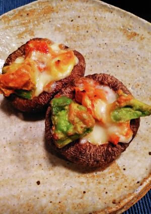 椎茸のアボカドキムチーズ焼き-レシピのメイン写真