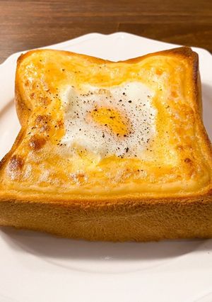 目玉焼きマヨトースト【おうちカフェ】-レシピのメイン写真