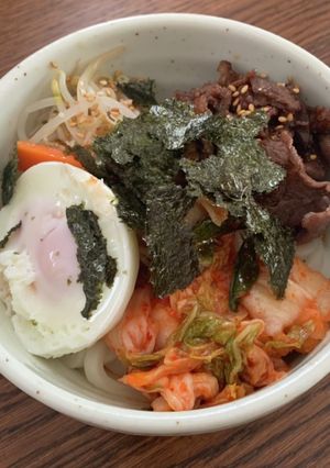 ビビンバ風うどん-レシピのメイン写真