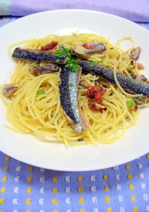 秋刀魚と葱の梅干しペペロンチーノ-レシピのメイン写真
