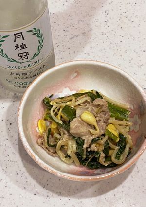 豚とキムチ豆もやしとニラのマヨー三兄弟-レシピのメイン写真
