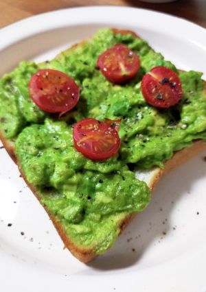 アボカド&いぶりがっこタルタルのトースト-レシピのメイン写真