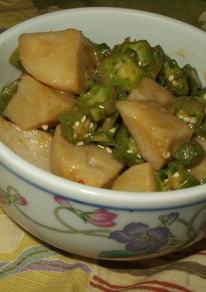 里芋のゴマ味噌味サラダ-レシピのメイン写真