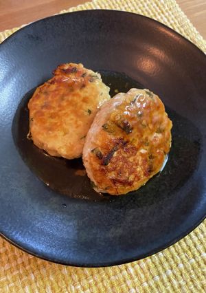 鶏挽肉と豆腐のつくねハンバーグ-レシピのメイン写真