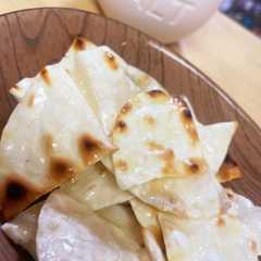รูปของ 餃子の皮でパリパリチップス！