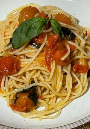 ミニトマトソースパスタ-レシピのメイン写真