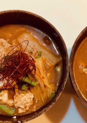 味噌汁リメイク　キムチと豆腐のスープ-レシピのメイン写真